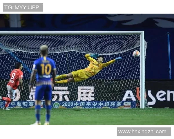 恒大与苏宁精彩对决球票热销中快来抢购不可错过的足球盛宴