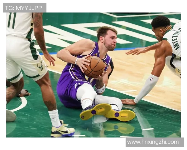 2021年NBA总决赛雄鹿与湖人对决的精彩瞬间与战术分析